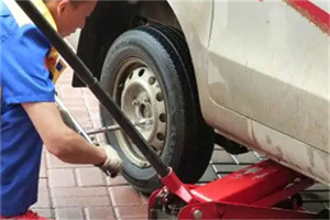 卓尼附近拖车24小时服务热线电话